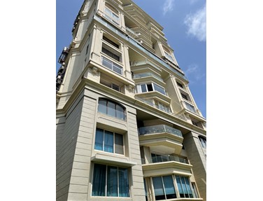 Raheja Sunkist, Bandra West