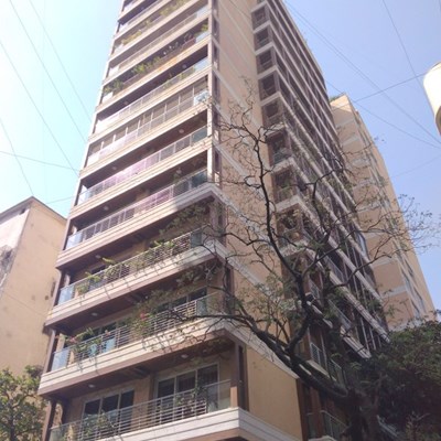 Flat on rent in Mehr Apartments, Khar West