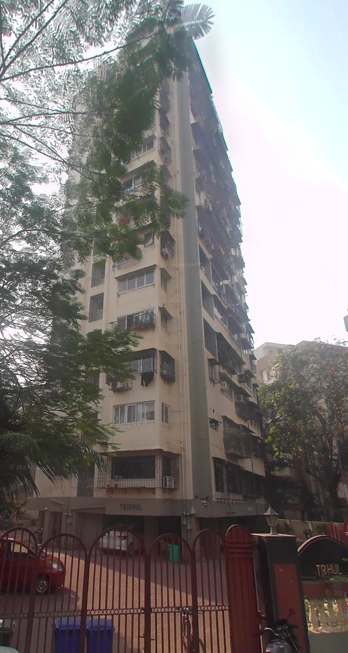 Flat on rent in Trishul, Andheri West