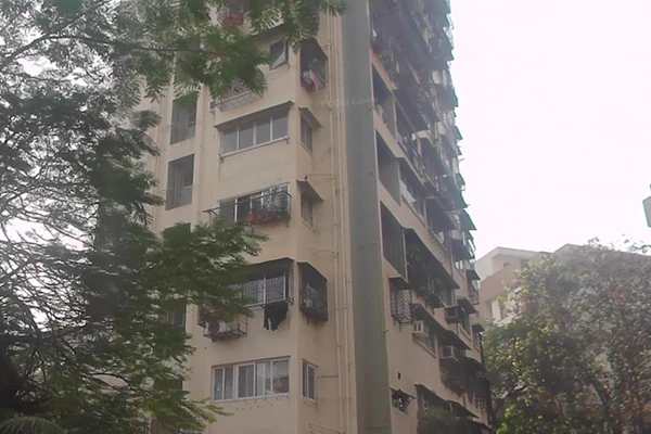 Flat on rent in Trishul, Andheri West
