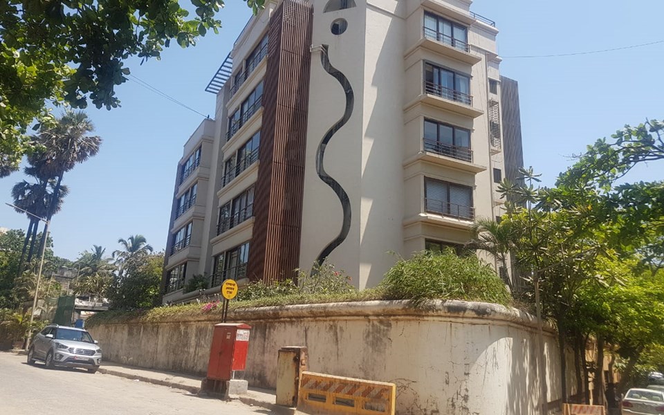 Building - Megh Apartment, Juhu