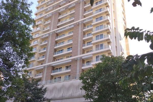 Flat for sale in Darvesh Royale, Bandra West