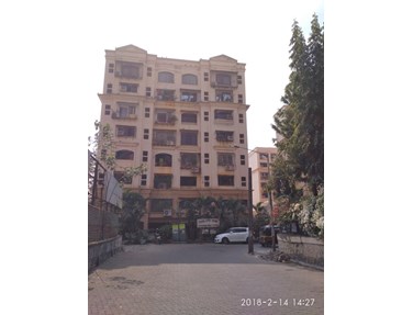 Flat on rent in Oakland Park, Andheri West