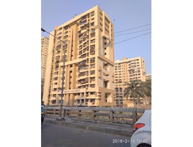 Flat on rent in Royal Classic, Andheri West