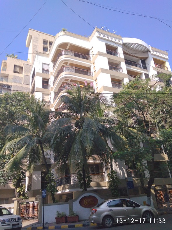 4 BHK Flats for Sale in Wagh Manor Apartment, Bandra West