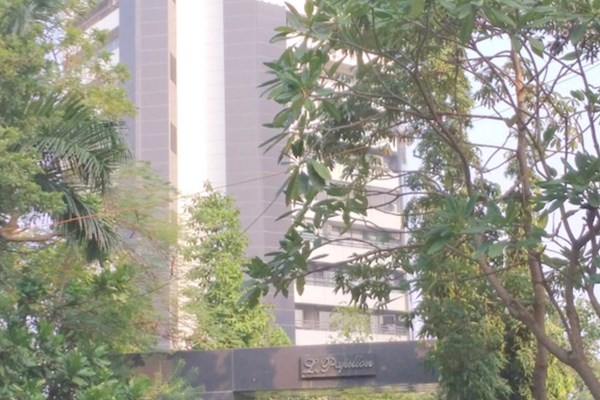 Flat on rent in Le Papillon, Bandra West