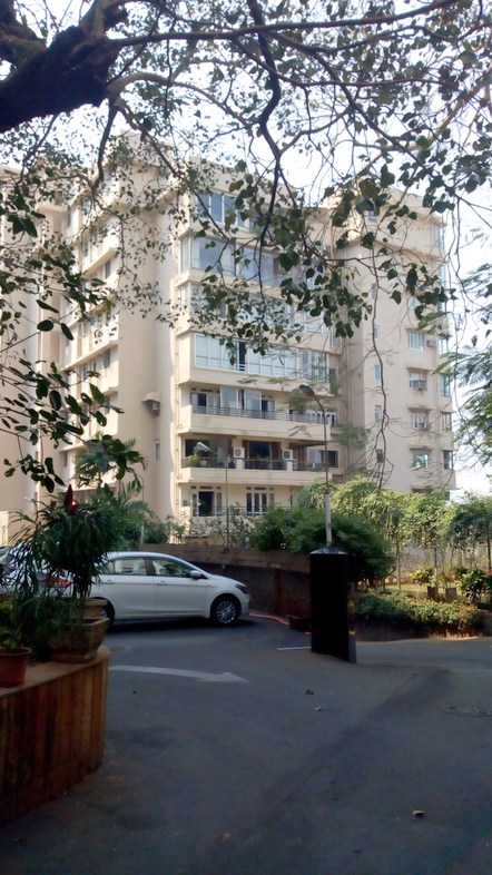 Flat on rent in Las Palmas, Walkeshwar