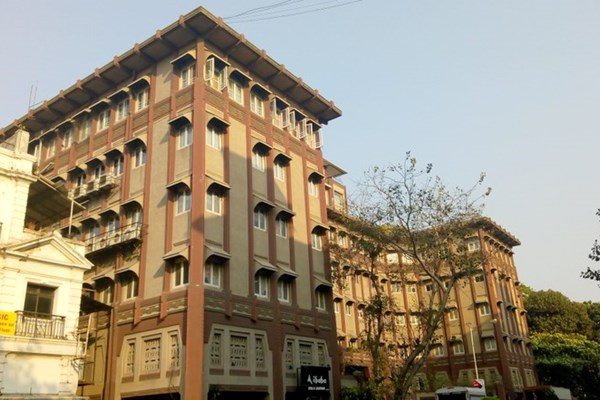 Flat on rent in Dhanraj Mahal, Colaba