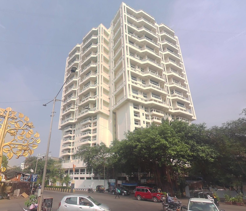 4 BHK Flat on Rent in Andheri West - Bay View