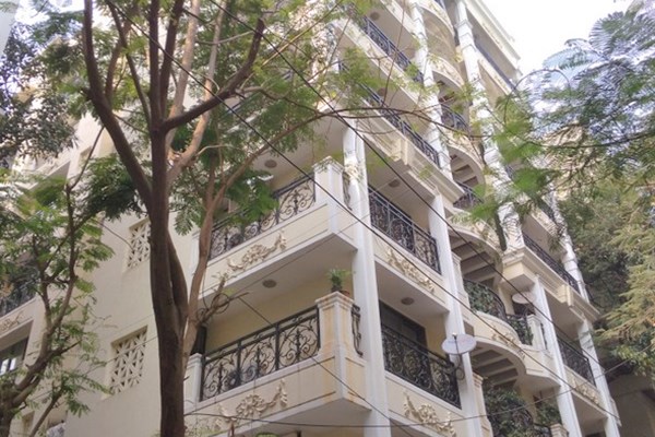 Flat on rent in Ekta Heritage, Khar West