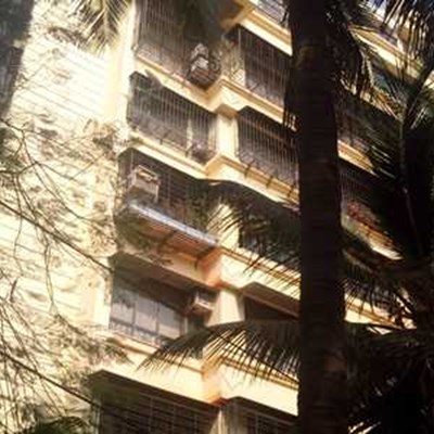 Flat for sale in Smoky Hill, Bandra West