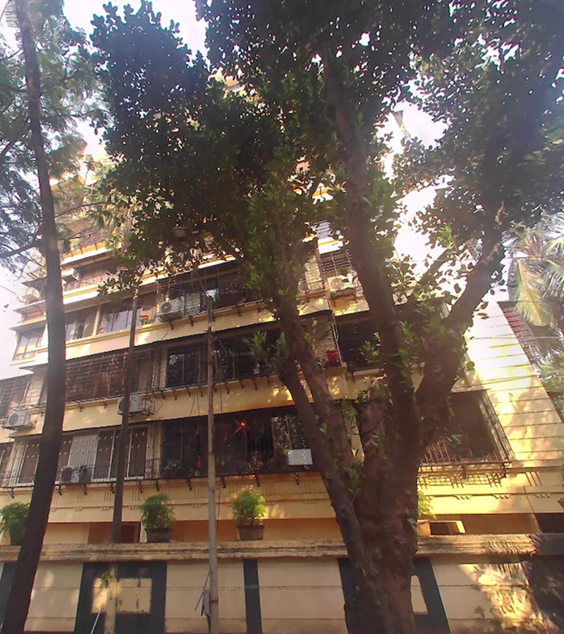 Smoky - Smoky Hill, Bandra West