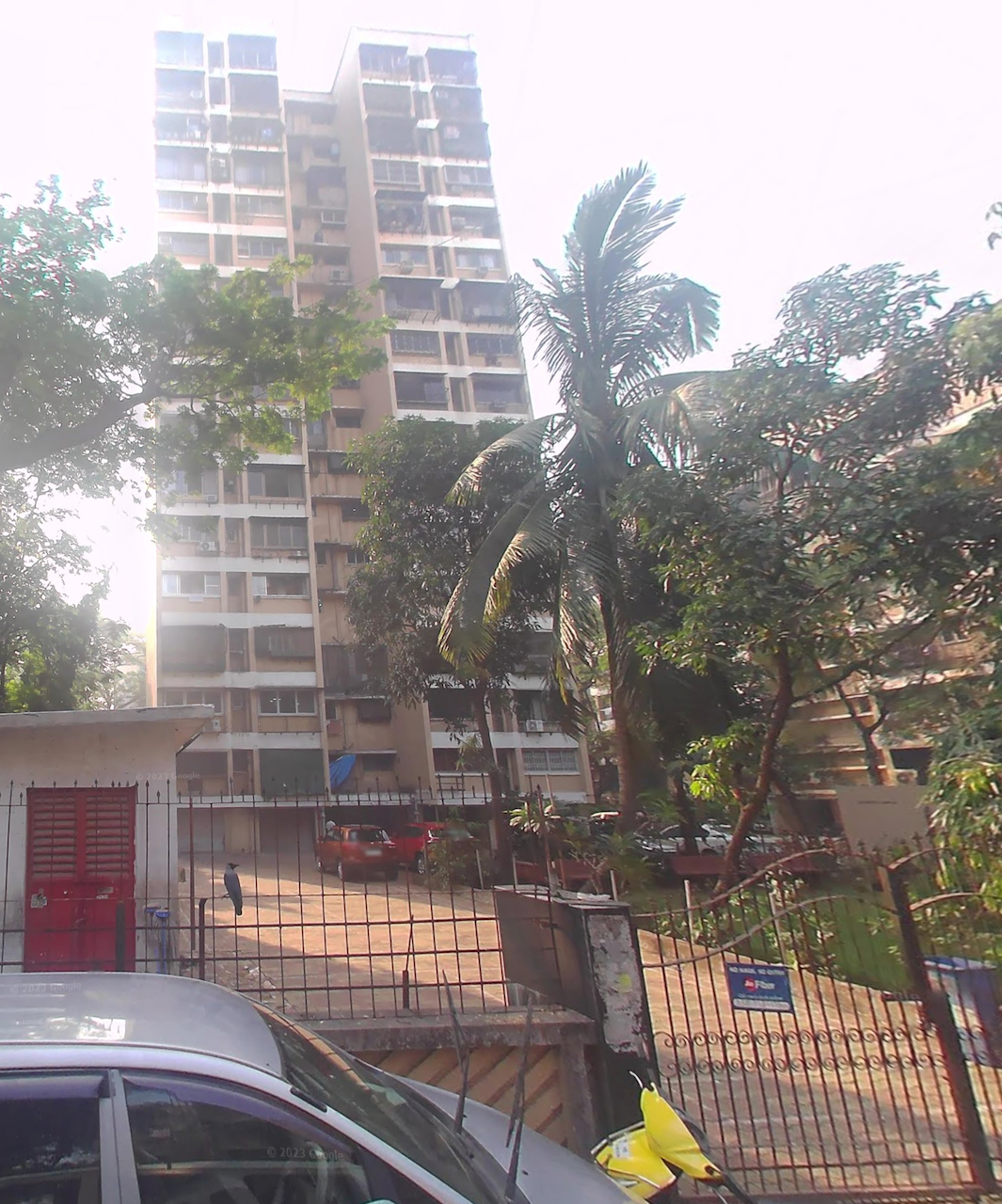 Flat on rent in Suman Tower, Andheri West