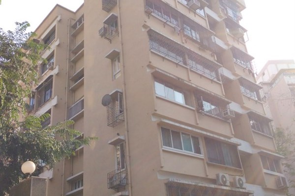Flat for sale in Suman Tower, Andheri West