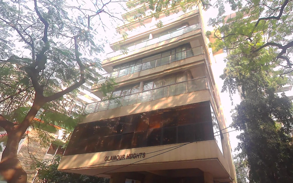 5 - Glamour Heights, Khar West