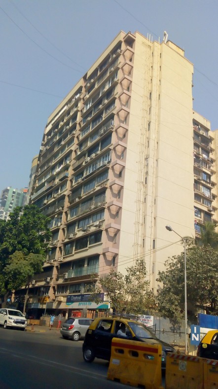 Flat on rent in Matru Ashish, Nepeansea Road