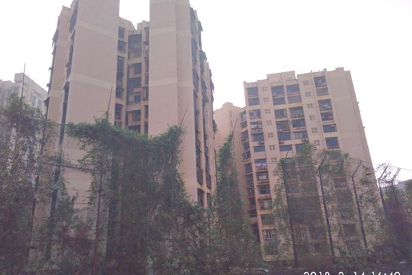 Flat for sale in Golden Rays, Andheri West