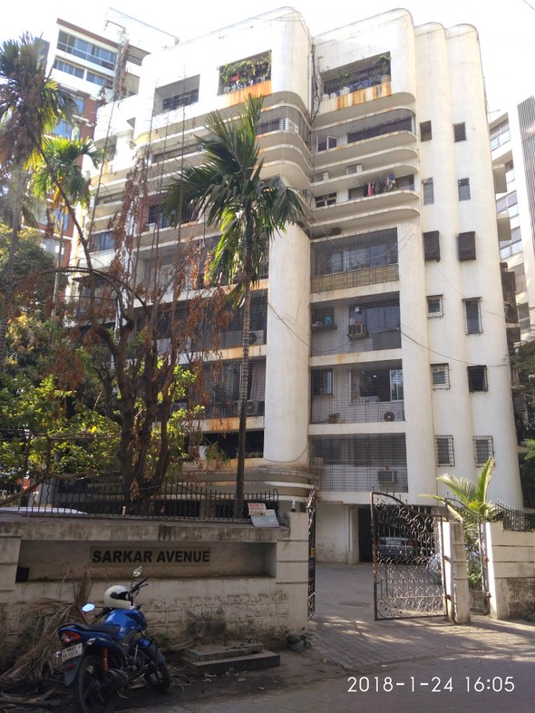 Flat for sale in Sarkar Avenue, Santacruz West