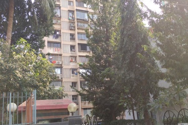 Flat on rent in Sterling Tower, Andheri West