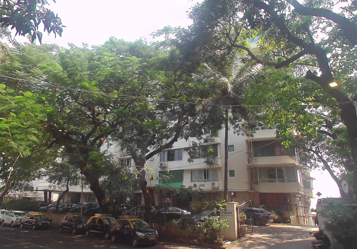 Flat / Apartment on Rent / Lease / Sale in Pemino, Altamount Road, ML