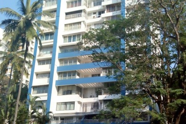 Flat on rent in Nepean House, Nepeansea Road