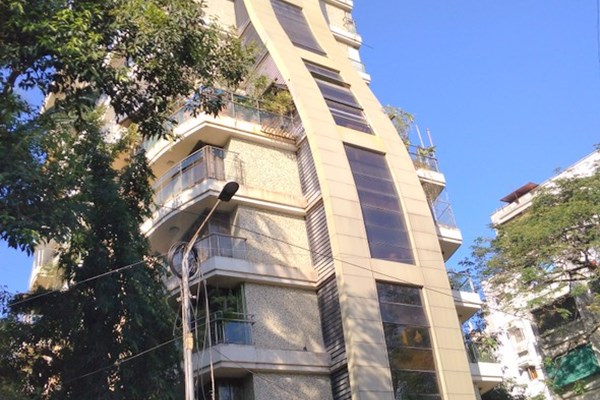 Flat on rent in Casa De Rosa, Bandra West