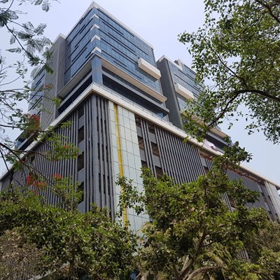 Office on rent in Remi Commercio, Andheri West