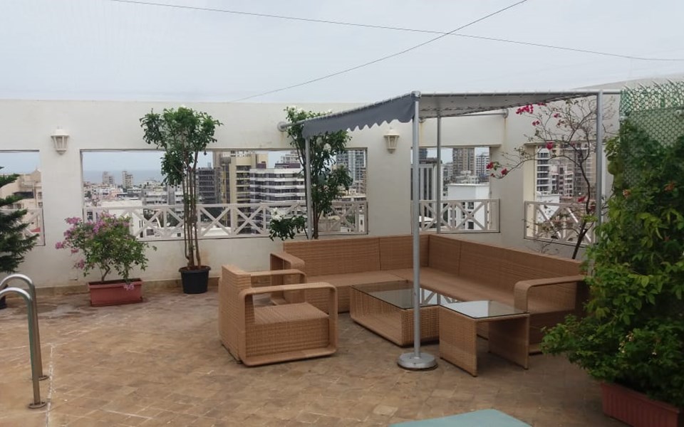 Building - Vinrita, Bandra West