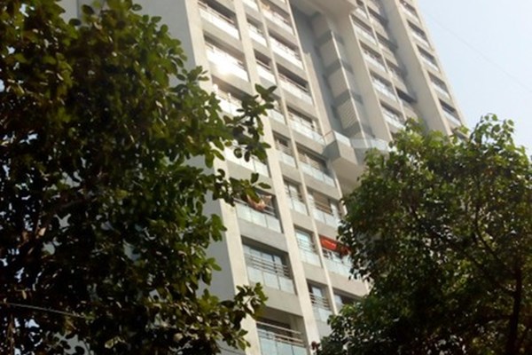 Flat on rent in Omega Luxuria, Prabhadevi