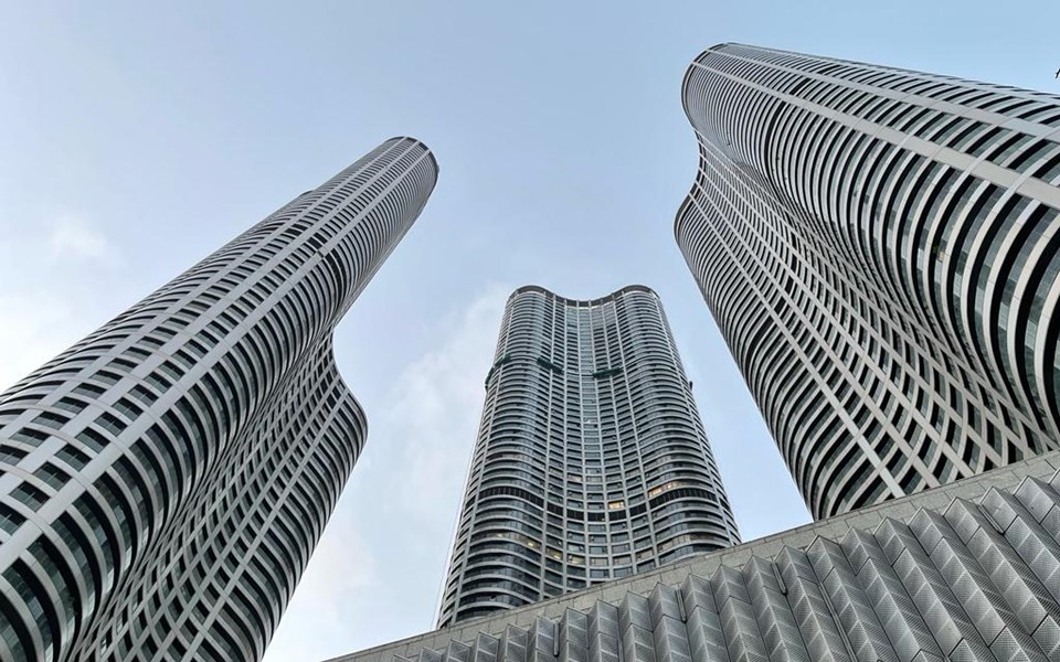 Lodha World Crest, Lower Parel