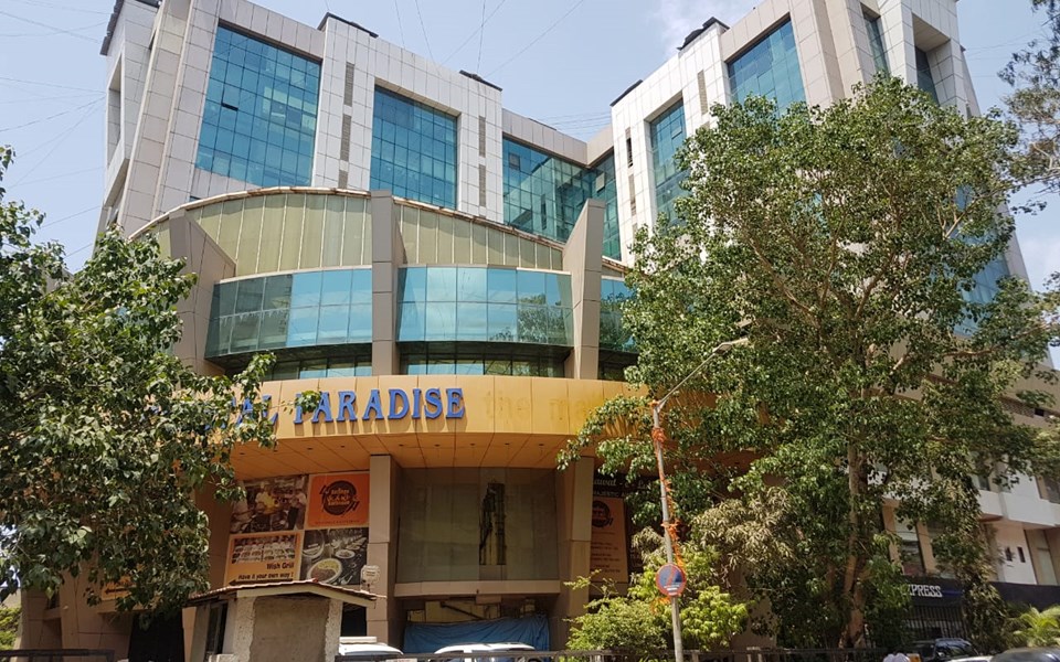 Crystal Paradise, Andheri West