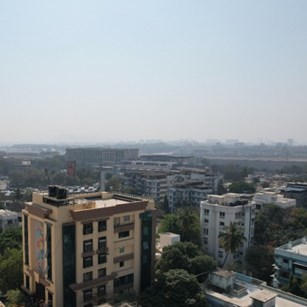 Real Estate Vile Parle East