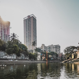 Real Estate Walkeshwar