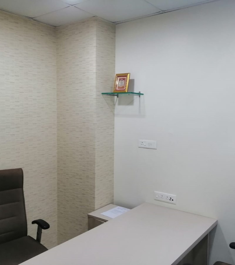 Building - Omkar Summit Business Bay, Andheri East