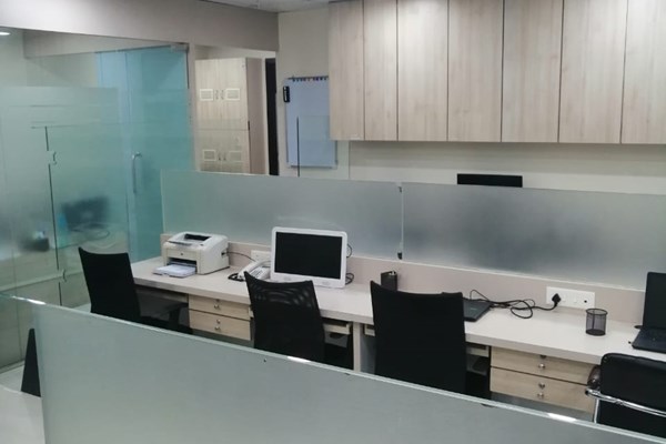 Office on rent in Omkar Summit Business Bay, Andheri East