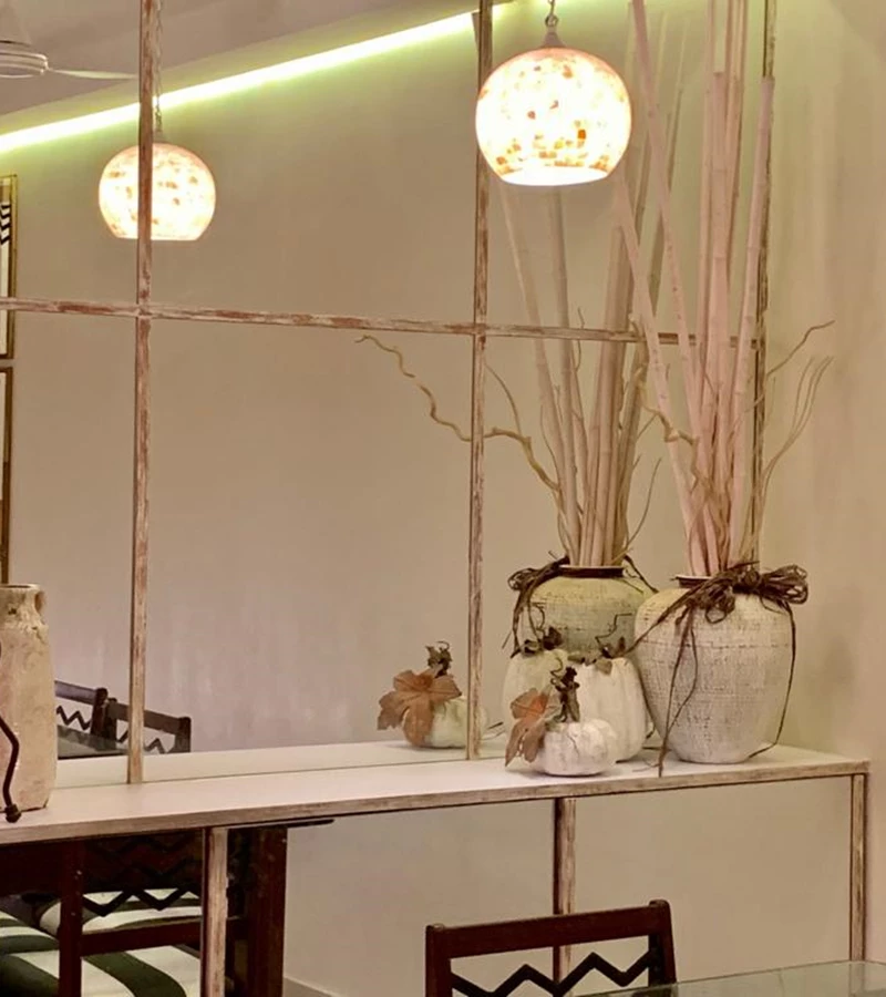 1 - Oberoi Splendor, Andheri East