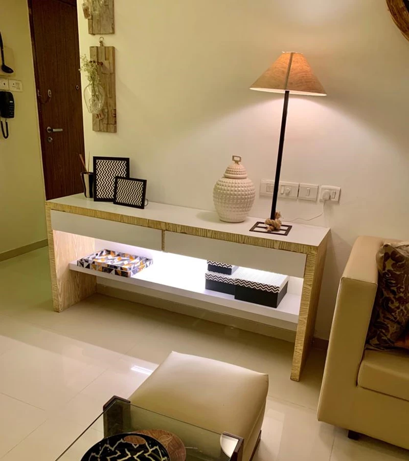 18 - Oberoi Splendor, Andheri East