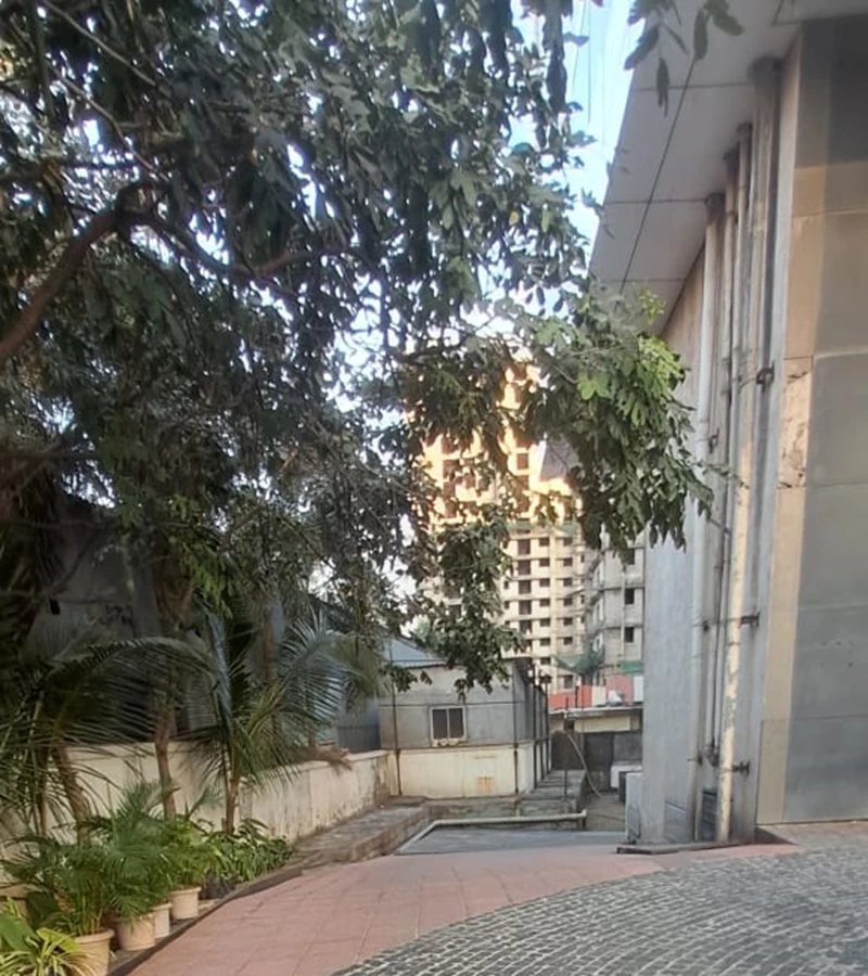 16 - Hubtown Viva, Jogeshwari