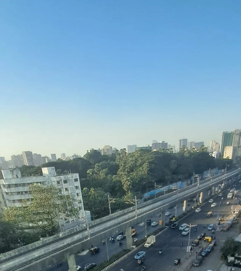 4 - Hubtown Viva, Jogeshwari