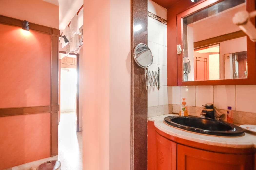 Building18 - Poornanand Building, Walkeshwar