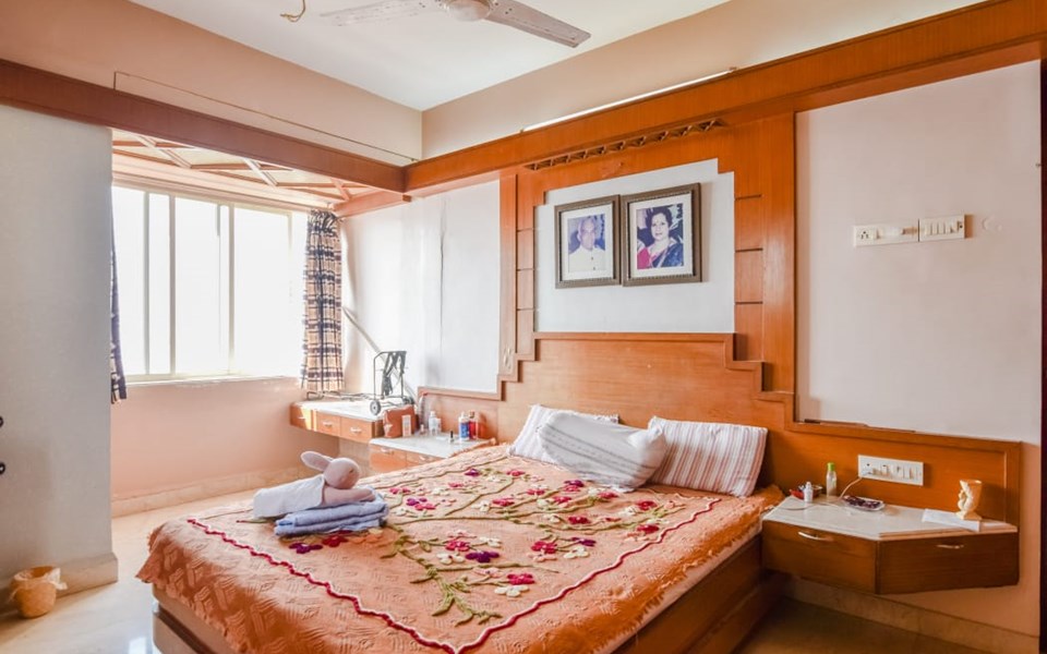 Building19 - Poornanand Building, Walkeshwar