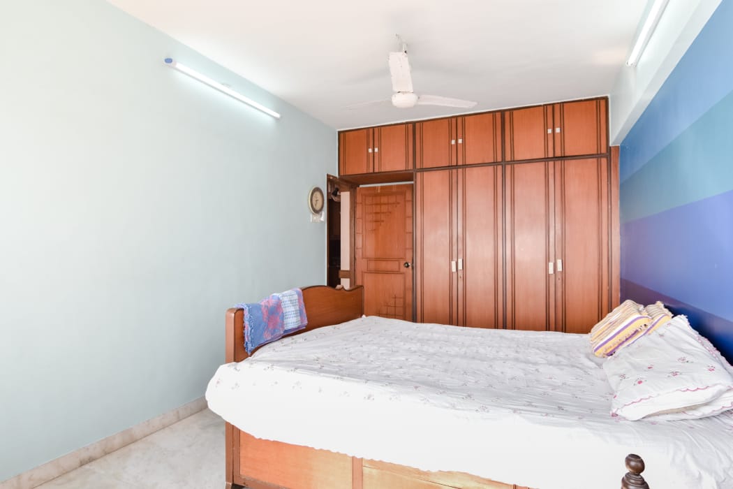 Building5 - Poornanand Building, Walkeshwar