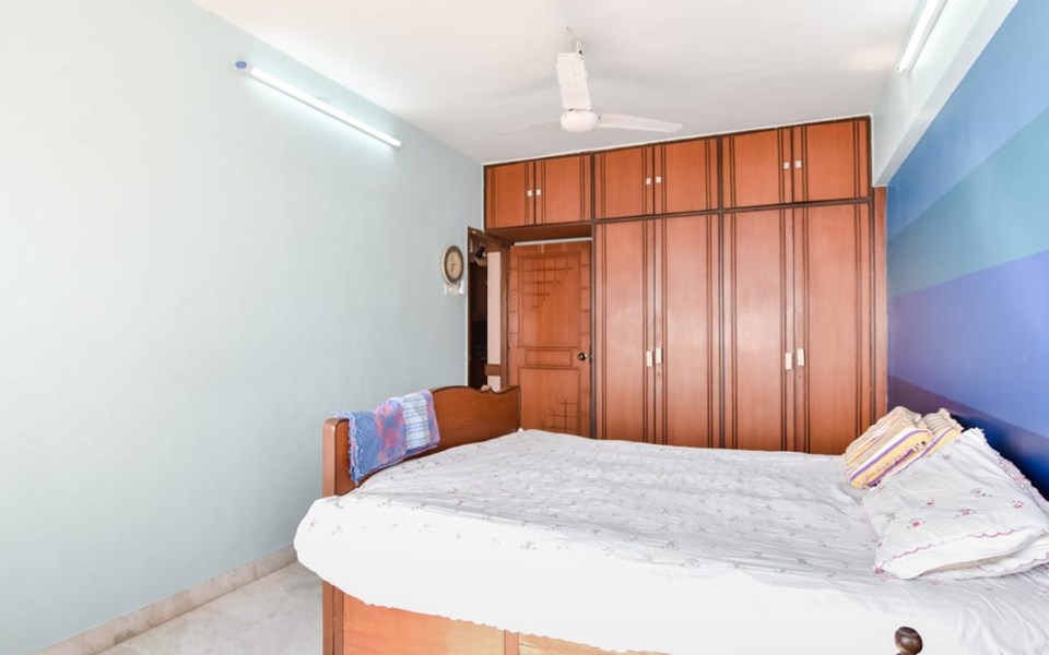 Building5 - Poornanand Building, Walkeshwar