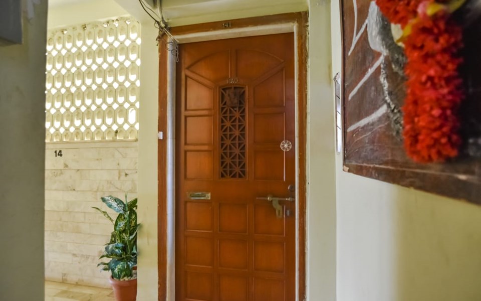 Building9 - Poornanand Building, Walkeshwar