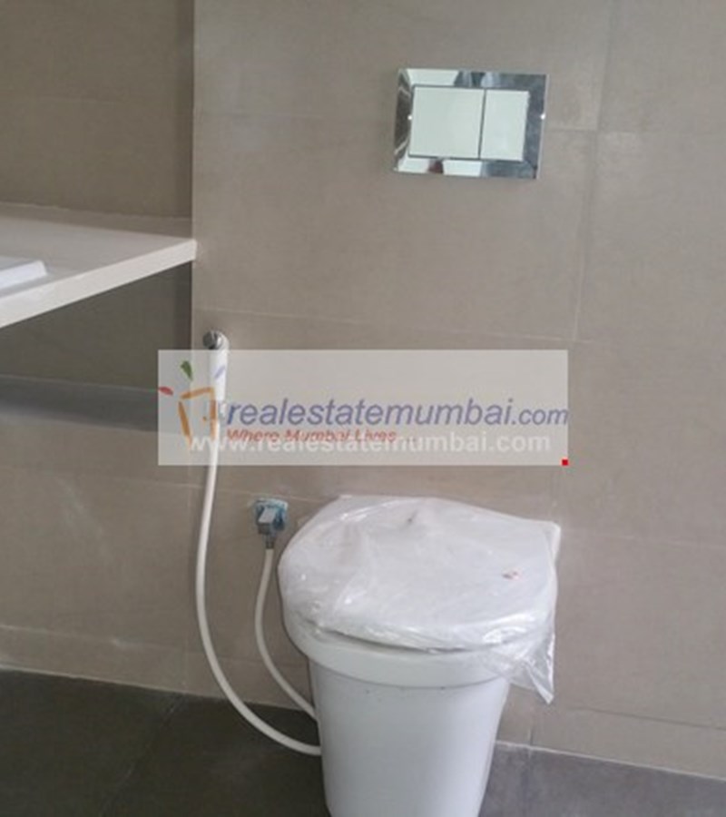 Bathroom 3 - Options Emporio, Vile Parle West