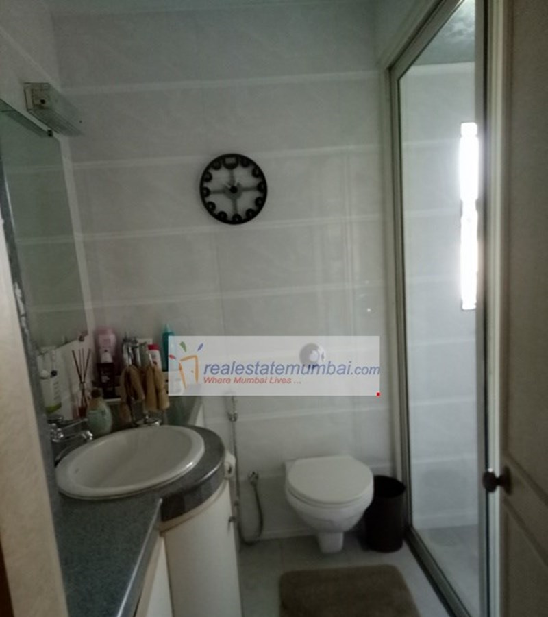Master Bathroom - Vikas Park, Juhu