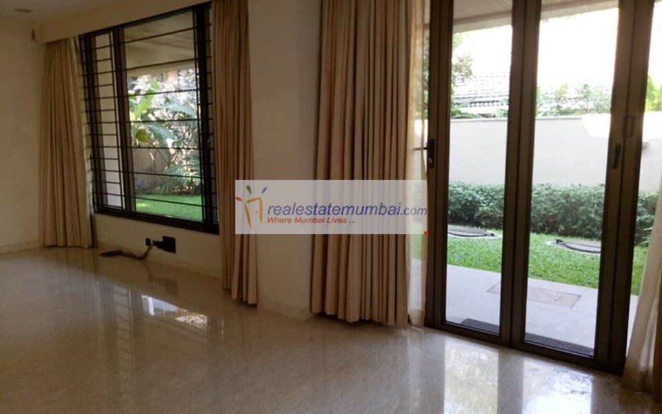 Living Room1 - Private Bungalow, Juhu