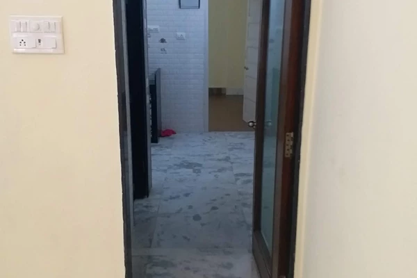 Flat for sale in Girnar Society , Santacruz West