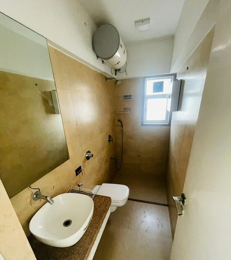 16 - Siddharth Building, Worli