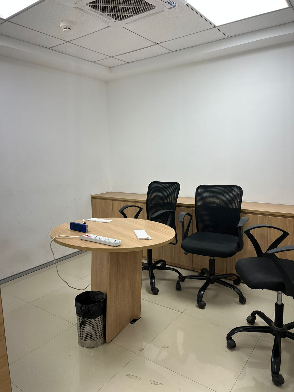 10 - Kanakia Zillion, Kurla